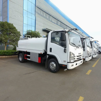 Promotion : Camion-citerne ISUZU KV100 avec réservoir d'eau en acier inoxydable de 10 mètres cubes, camion-citerne arroseur, options conduite à gauche (LHD) ou conduite à droite (RHD)