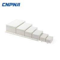 Boîte étanche à la poussière de type vis en ABS/PC avec oreilles de montage IP67 120*200*75 pour utilisation en extérieur
