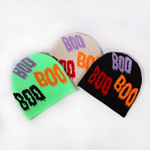 Fabricante de gorros Logotipo personalizado Texto en negrita Moda y moda para adolescentes Tejido Y2k Beanie Top redondo sin pliegues Sombreros de invierno - Product Image 2