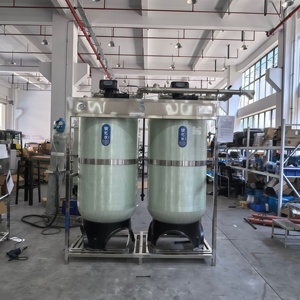 Équipement de filtration et <span class=keywords><strong>adoucisseur</strong></span> d'eau RH-1T/H 1000L/heure – Adoucissement et filtration multi-tension (110V/220V/380V) – Élimine le calcaire - Product Image 5