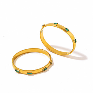 Pulsera Dorada con Incrustaciones de Piedras Verdes, Joyería de Moda para Mujer, Diseño Geométrico Cuadrado y Redondo, Origen Yiwu - Product Image 4