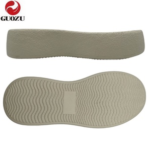 Bottes pour femmes Semelle plate épaisse Semelle extérieure légère en EVA Semelles augmentant la hauteur Chaussures décontractées Conception inspirée du gâteau éponge - Product Image 1