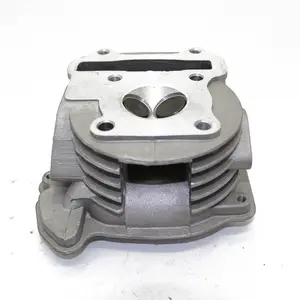 Motocicleta 4 tiempos culata <span class=keywords><strong>cubierta</strong></span> montaje <span class=keywords><strong>50CC</strong></span> refrigerado por aire <span class=keywords><strong>ciclomotor</strong></span> Scooter <span class=keywords><strong>50cc</strong></span> motor GY6 - Product Image 1