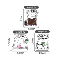 Épinglette en émail avec citation drôle en espagnol, motif doigt, Creado Con Proposito, broche, badge de revers, bijou, cadeau