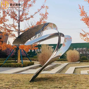 Escultura Abstracta de Cinta Metálica Jiahua, Pieza de Arte Decorativa Geométrica Irregular de Acero Inoxidable para Montaje en Suelo Exterior - Product Image 3