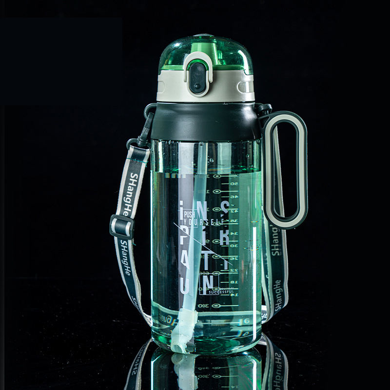 สีเขียวอ่อน