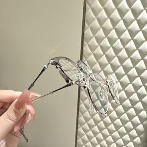 Monturas de Gafas Redondas de Metal Danyang 9567 Unisex, Montura Completa, Lentes Acrílicas, Diseño Cómodo - Product Image 4