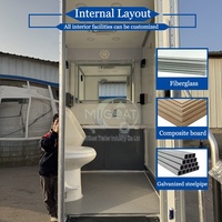 Remorque WC portable commerciale à 2 postes, blanche, double essieu, avec lavabo et armoire miroir, pour la location événementielle, rentabilité élevée