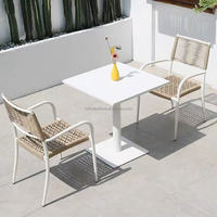 Ensemble de table et chaises de salle à manger d'extérieur en gros – Mobilier de jardin pour restaurants et cours – Ensembles de mobilier d'extérieur et chaises de salle à manger