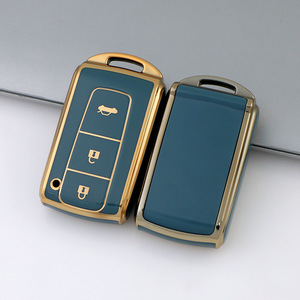 Étui à clés avec garniture dorée tendance pour la nouvelle <span class=keywords><strong>Toyota</strong></span> - Compatible avec <span class=keywords><strong>C</strong></span>-<span class=keywords><strong>HR</strong></span>, Camry, RAV4, Avalon, Land Cruiser Prado - Product Image 3