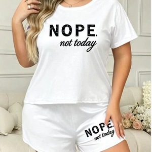 Pyjama d'été Yicheng pour femmes grandes tailles, ensemble <span class=keywords><strong>de</strong></span> vêtements <span class=keywords><strong>de</strong></span> <span class=keywords><strong>nuit</strong></span> imprimés à manches courtes et shorts amples, tailles XL-5XL, T-shirt et tenue d'intérieur pour femmes rondes - Product Image 4