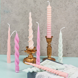 Moldes <span class=keywords><strong>de</strong></span> fabricación <span class=keywords><strong>de</strong></span> velas <span class=keywords><strong>de</strong></span> Pilar 3D, 8 <span class=keywords><strong>tipos</strong></span> <span class=keywords><strong>diferentes</strong></span>, hechos a mano, hechos a mano, 2 partes, moldes <span class=keywords><strong>de</strong></span> vela <span class=keywords><strong>de</strong></span> silicona trenzados y cónicos en espiral - Product Image 3