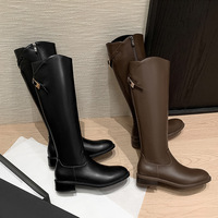 Bottes d'équitation d'hiver montantes à bout rond avec fermeture éclair et boucle