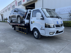 Camion de dépannage léger Dongfeng <span class=keywords><strong>Tiyi</strong></span> 3-5 tonnes sur plateau plat, personnalisé en usine, pour le sauvetage automobile et le remorquage routier - Product Image 6