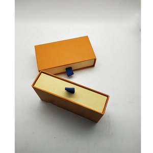 <span class=keywords><strong>Portafoglio</strong></span> di <span class=keywords><strong>Lusso</strong></span> di Alta Qualità, <span class=keywords><strong>Portafoglio</strong></span> Lungo in Pelle PU per Uomo e <span class=keywords><strong>Donna</strong></span> con Porta Carte e Confezione - Product Image 3