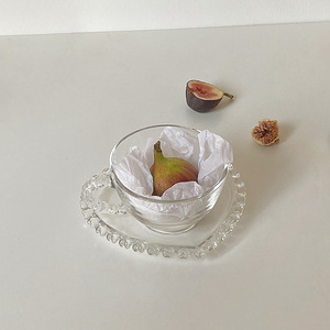 Ensemble <span class=keywords><strong>tasse</strong></span> à <span class=keywords><strong>café</strong></span> et soucoupe en verre en forme <span class=keywords><strong>de</strong></span> cœur avec bordure perlée romantique française Solhui, <span class=keywords><strong>tasse</strong></span> à thé au lait et aux fleurs - Product Image 2