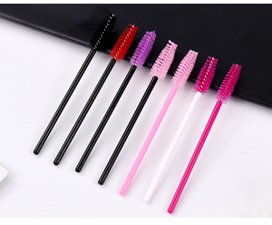 แปรงมาสคาร่าแบบใช้แล้วทิ้ง 50 ชิ้น สีดำชมพู แปรงปัดขนตาไนลอน อุปกรณ์ปัดคิ้วแบบพกพา - Product Image 5