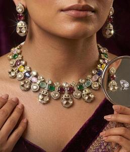 Ensemble collier et boucles d'oreilles élégants en moissanite rose Polki, bijoux de mariée indiens pour mariage et occasions festives - Product Image 5