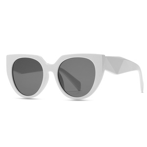 Marque de luxe Designer Cat Eye Wear femmes <span class=keywords><strong>lunettes</strong></span> de soleil noir adulte <span class=keywords><strong>tendance</strong></span> été <span class=keywords><strong>2022</strong></span> nouvelle mode <span class=keywords><strong>lunettes</strong></span> de soleil femmes UV400 <span class=keywords><strong>lunettes</strong></span> - Product Image 6