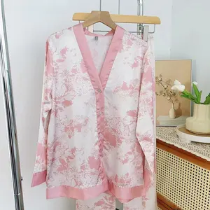 고품질 2pcs 긴팔 핑크 잠옷 인쇄 우아한 캐주얼 홈웨어 실크 새틴 2 조각 여성용 잠옷