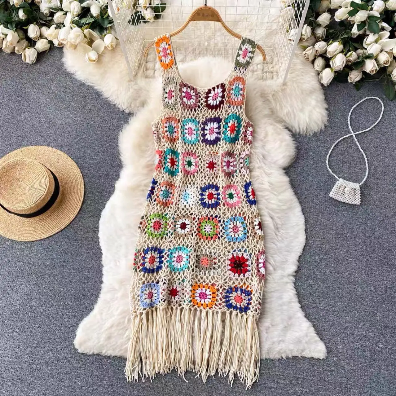 Vestido de playa largo de Crochet para mujer, suéter colorido Vintage hecho a mano, Bikini con borlas, novedad de verano
