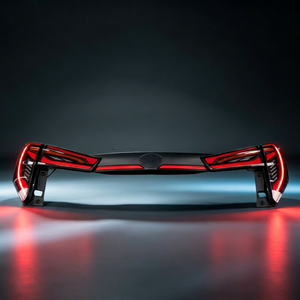 Luces traseras LED para automóvil, venta al por mayor, luces LED de repuesto duraderas para Toyota Innova 2015-2021 - Product Image 1