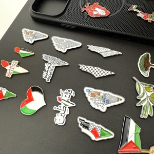 Stiker Logam Berlapis Emas dengan Ukiran Khusus dan Proses Die Casting untuk Tema Patriotisme Ponsel. - Product Image 1