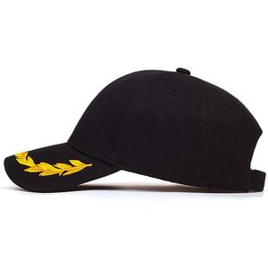 Gorra de béisbol de alta personalización con bordado de hojas de roble, tejido liso, estilo camionero, con personaje deportivo impreso y banda de sudor de algodón - Product Image 2