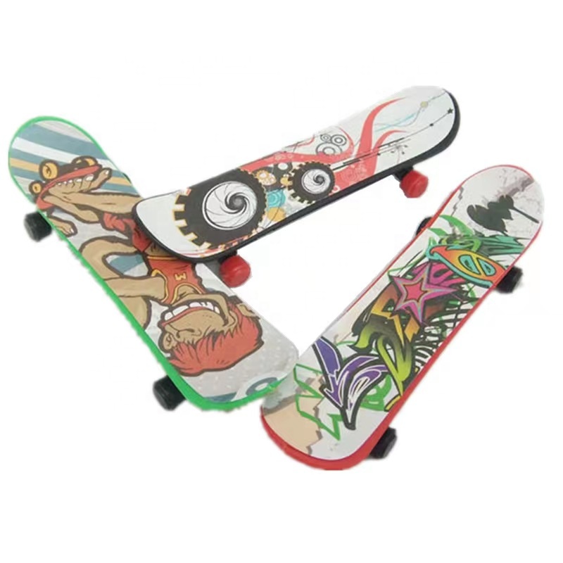 Produktbild von 5 Stück/Set Finger Skateboard Spielzeug, Legierung Finger Skateboards Mit Matter Oberfläche