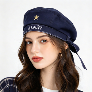 Béret Marin pour Femme Brodé d'une Étoile, Casquette Marine Vintage à Nœud Latéral, Casquette Plate Nautique pour Tenue Décontractée Urbaine - Product Image 1