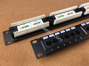 Panneau <span class=keywords><strong>De</strong></span> Brassage 24 ports Cat6 Patch Panel <span class=keywords><strong>RJ45</strong></span> 1U Cat5E Rack Mountable UTP pour armoire réseau 19 pouces dans une application LAN - Product Image 5