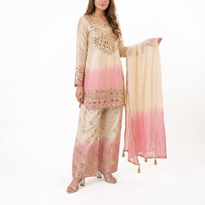 Ensemble Salwar Kameez brodé trois pièces pour femmes, tenue traditionnelle indienne et pakistanaise pour mariage, en soie, longueur cheville, coupe ample - Product Image 1