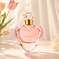 Flacon de parfum en forme de cœur au design unique, 60 ml, 100 ml, avec pompe, bouchon en cristal, couleur rose Panton personnalisable, logo