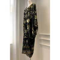 Robe longue en soie à imprimé floral noir et or, style vintage français, coupe queue d'hirondelle, luxueuse et raffinée