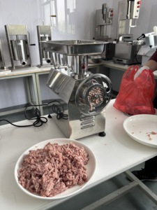 220kg/h Commercial Meat Mincer Machine New Condition Carrot <strong>Pork</strong> Grinder Garlic Meat <strong>Grinding</strong> and Sausage Filling Machine - Product Image 5