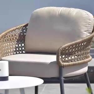 Ensemble de canapés en rotin d'extérieur, structure en aluminium, mobilier de jardin imperméable, style nordique, pour balcon, villa, cour. - Product Image 4