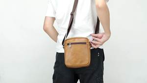 Wholesale Dropshipping Eco-Leather Flat <b>Crossbody</b> Bag Mini Type <b>Crossbody</b> Bag <b>Men's</b> Chest Bag - Product Image 5