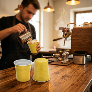 Tazze da stadio <span class=keywords><strong>in</strong></span> <span class=keywords><strong>alluminio</strong></span> colorate, dorate, riciclabili, con coperchi, sigilli per boba, impilabili a parete, per hotel, con tubo per vuoto - Product Image 1