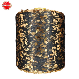 100% Fil fantaisie <span class=keywords><strong>à</strong></span> la machine en polyester avec motif de tricot <span class=keywords><strong>à</strong></span> paillettes dorées teintées - Product Image 2