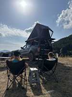 Panneaux MOLLE sur 3 côtés avec éclairage LED et canaux de câblage, tente de camping prête pour le tout-terrain
