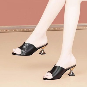 Mules da <span class=keywords><strong>donna</strong></span> scintillanti con <span class=keywords><strong>tacco</strong></span> <span class=keywords><strong>a</strong></span> spillo per serate eleganti, unici, triangolari, antiscivolo, comodi, all'ingrosso direttamente dalla fabbrica - Product Image 3