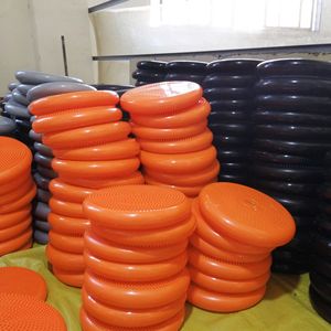 Vente chaude <span class=keywords><strong>Yoga</strong></span> Formation Stabilité Balle Exercices De <span class=keywords><strong>Fitness</strong></span> Équilibre Bosse Massage Demi-Balle Massage Des Pieds - Product Image 3