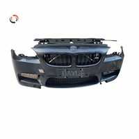 Conjunto de parachoques delantero de plástico de alta calidad para BMW 5 Series M5 F10 Kit de carrocería incluye radiador de rejilla de faro usado