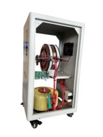 Stabilisateur de tension automatique complet 10KVA 220V de type servo, AVR entièrement en cuivre pour équipement de stockage frigorifique