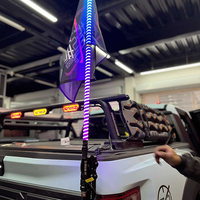 Nouvelles lampes de drapeau tout-terrain en acier au carbone robuste avec bande LED, antichoc, installation sans perçage, approvisionnement en gros pour les passionnés de routes