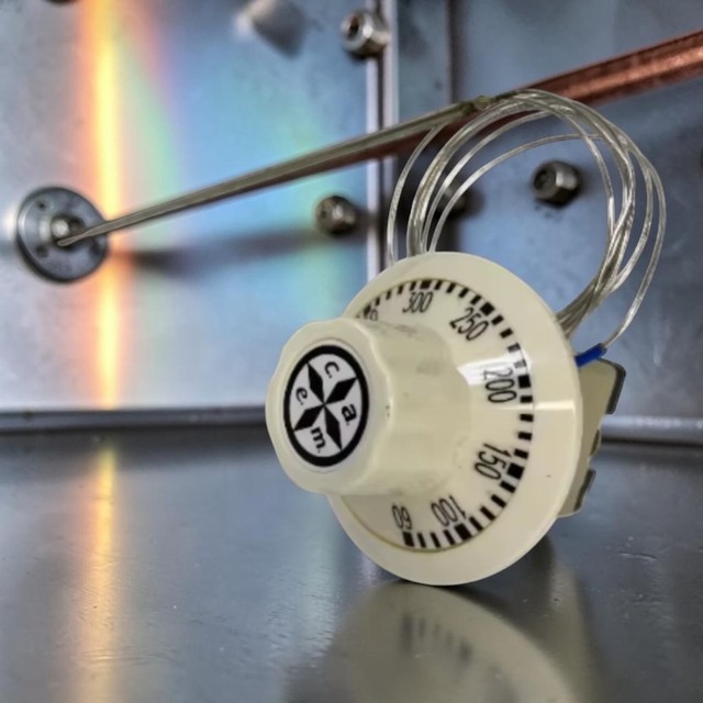 High Temperature Thermostat 60-400°C with Overload Protection