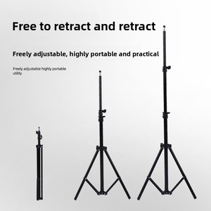 <span class=keywords><strong>Set</strong></span> di telefoni cellulari a tre fotocamere da 1.6 metri resistente con materiale metallico per l'illuminazione fotografica - Product Image 4