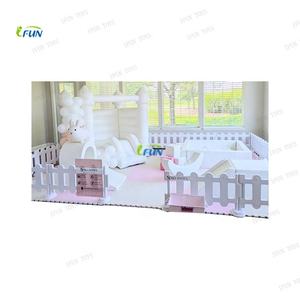 Ensemble de jeu en PU blanc souple <span class=keywords><strong>avec</strong></span> toboggan, <span class=keywords><strong>piscine</strong></span> <span class=keywords><strong>à</strong></span> <span class=keywords><strong>balles</strong></span> et blocs d'escalade pour aire de jeux intérieure/commerciale pour enfants - Product Image 5