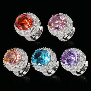 Gioielli alla Moda, Anelli Regolabili Ecologici in Rame con Zirconi Rossi Taglio Rotondo 14*16mm per Donne - Product Image 5