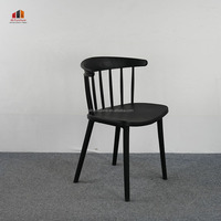 Chaises en plastique de gros pour l'extérieur, chaises de jardin légères pour patio, cour, pique-nique, réunion